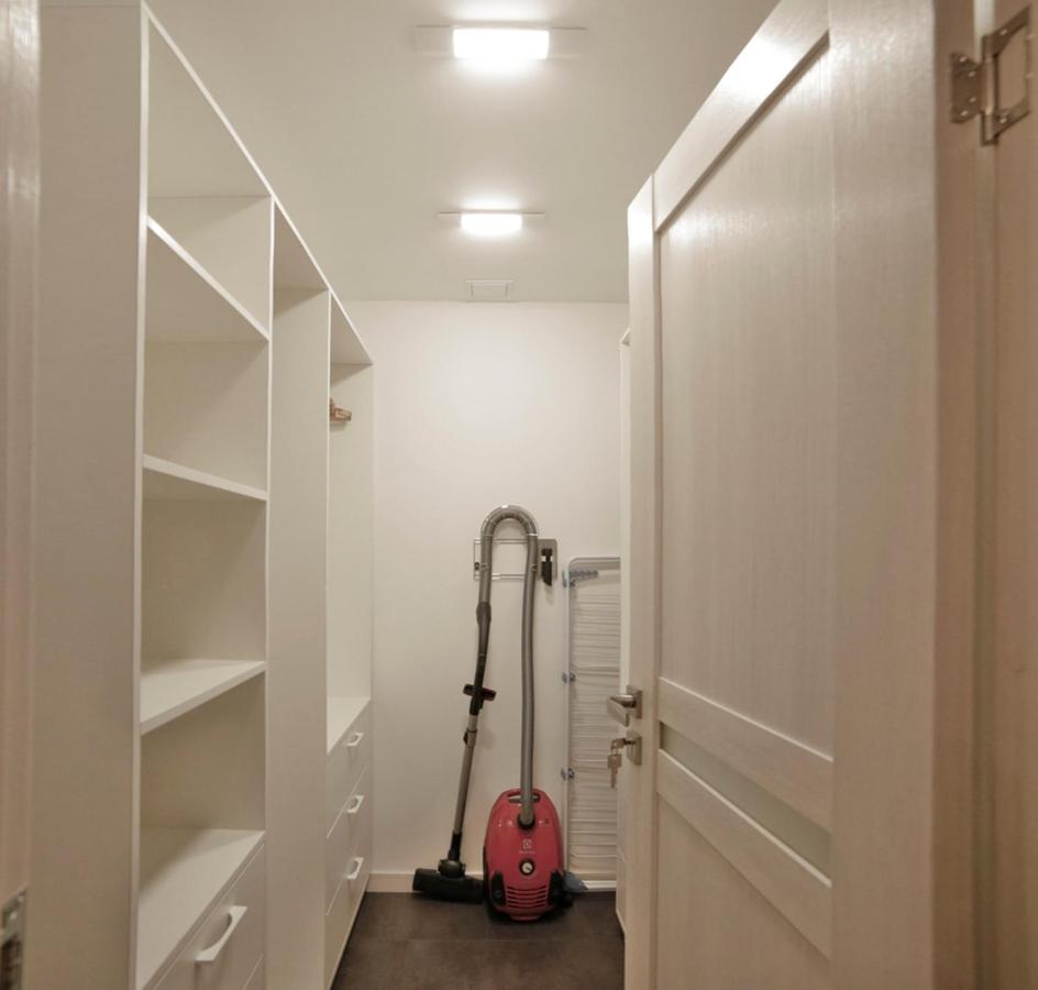 Great Location, Stylish Apartment Jurkalne Zewnętrze zdjęcie